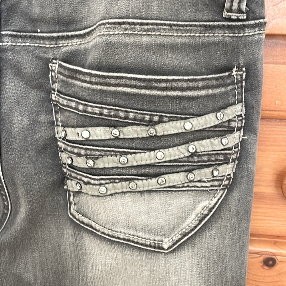 Cache jeans